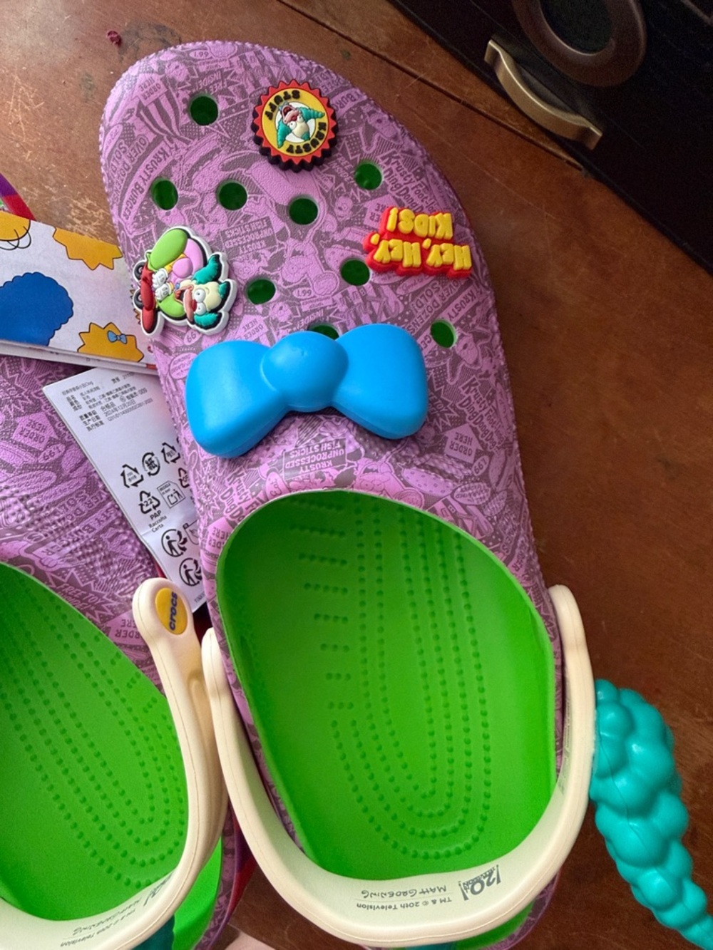 CROCS The Simpsons edition size 12 M Clogs - Picture 3 of 11
